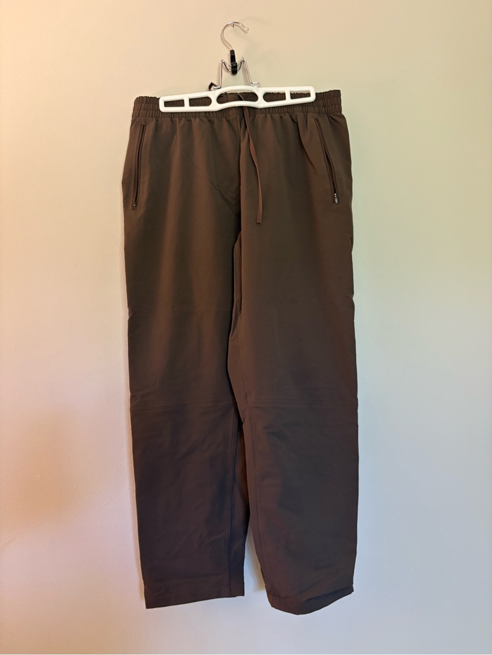 Outdoor Voices Zip-Pocket Hiking Pants